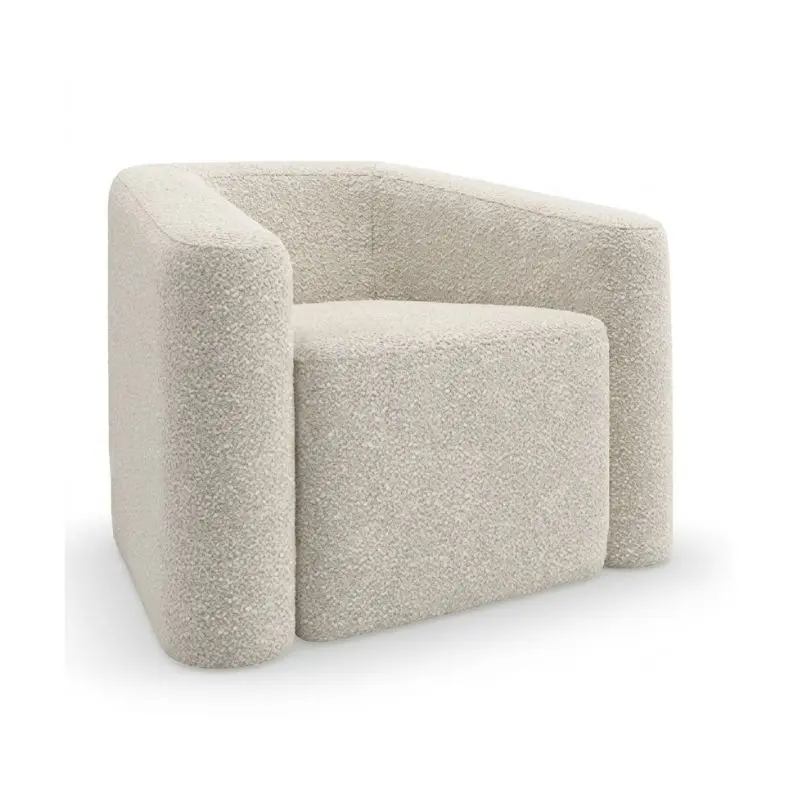 Caracole Kelly Hoppen FAYE 單人沙發搭配現代邊桌與客廳家具。 Caracole Kelly Hoppen FAYE 單人沙發搭配現代邊桌與客廳家具。