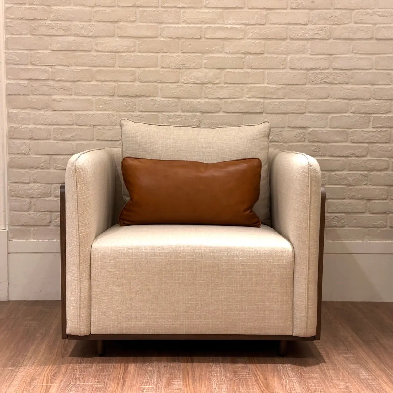 COUTURE 扶手單椅 D5020(7) B1008(1.9)