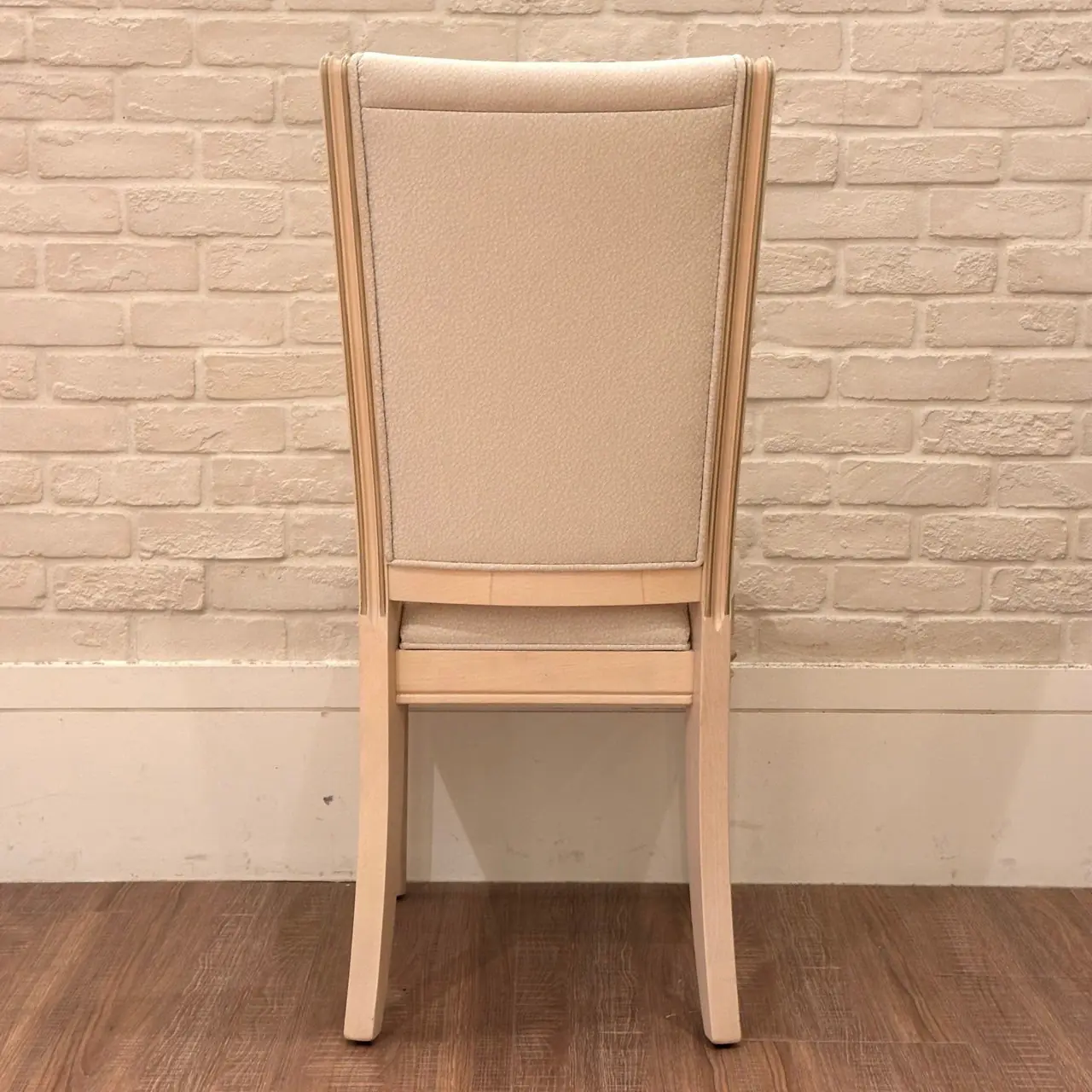 FAIRFIELD 餐椅 奶油白