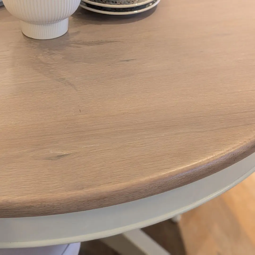 SOMERDALE 餐桌 110