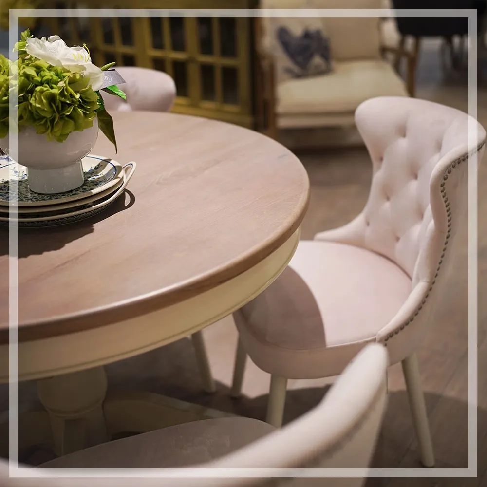 SOMERDALE 餐桌 110