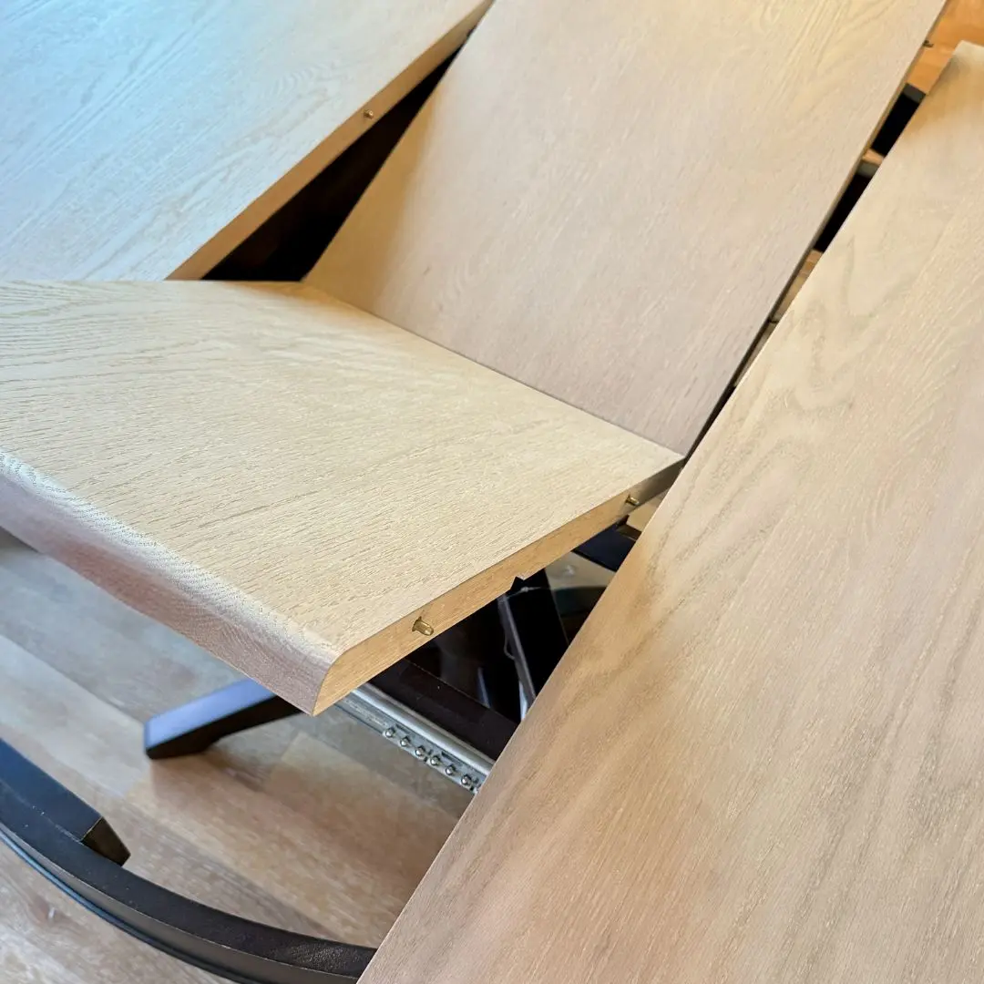 SOMERDALE 延伸餐桌 110-150 黑底座