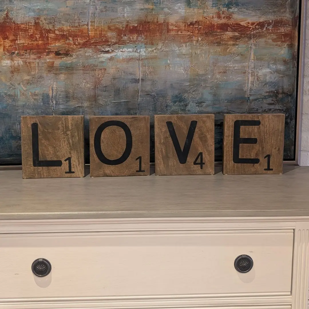 LOVE 拼字木製字母壁飾/4件組