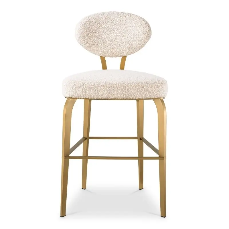 DORREGO 中島高腳椅，Bouclé Cream 布料搭配 Brushed Brass 金屬框架，適合作為 Contemporary Luxury 中島高腳椅。